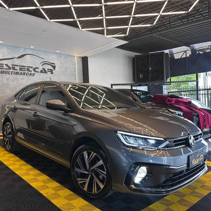 VOLKSWAGEN VIRTUS 1.0 200 TSI HIGHLINE AUTOMÁTICO